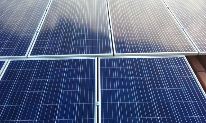 Kit de Energia Solar Fotovoltaico com Inversor