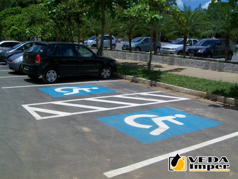 Pintura de Estacionamento para Deficientes